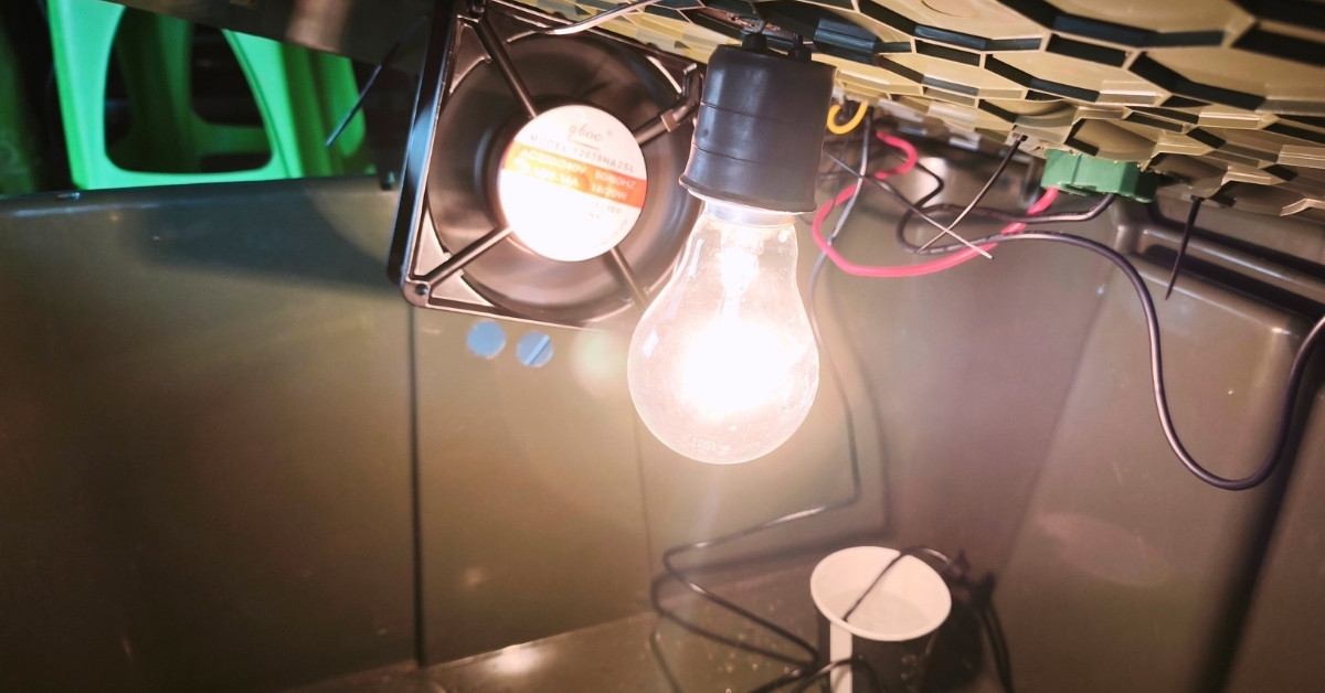 สอนทำเครื่องฟักไข่