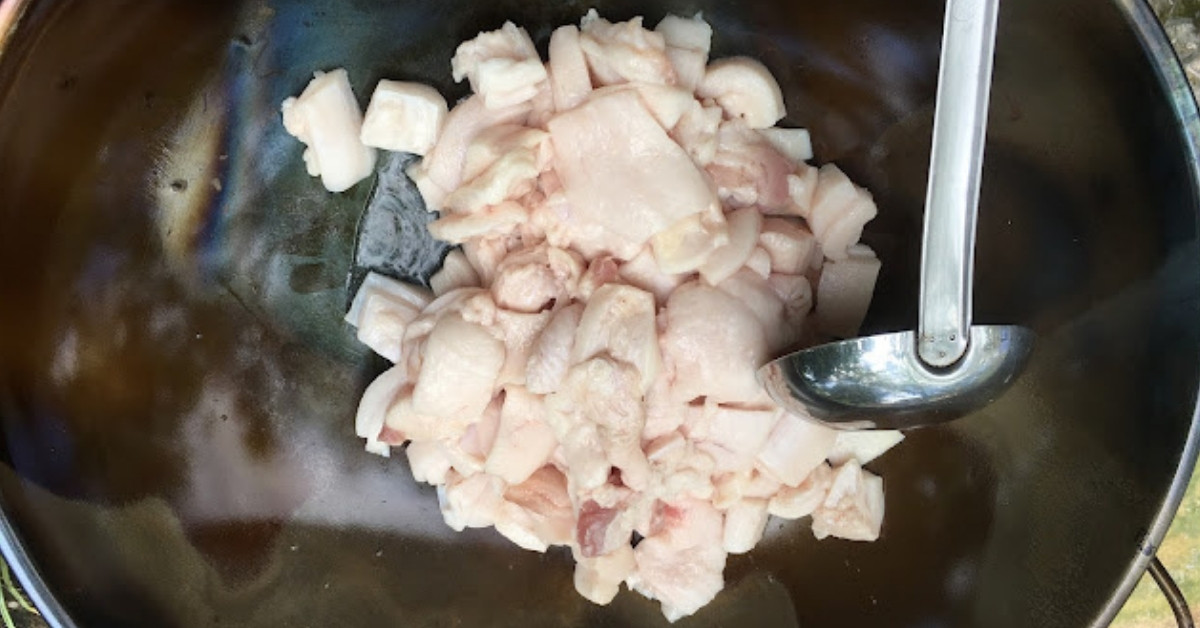 เจียวน้ำมันหมูไว้ใช้ทำอาหาร