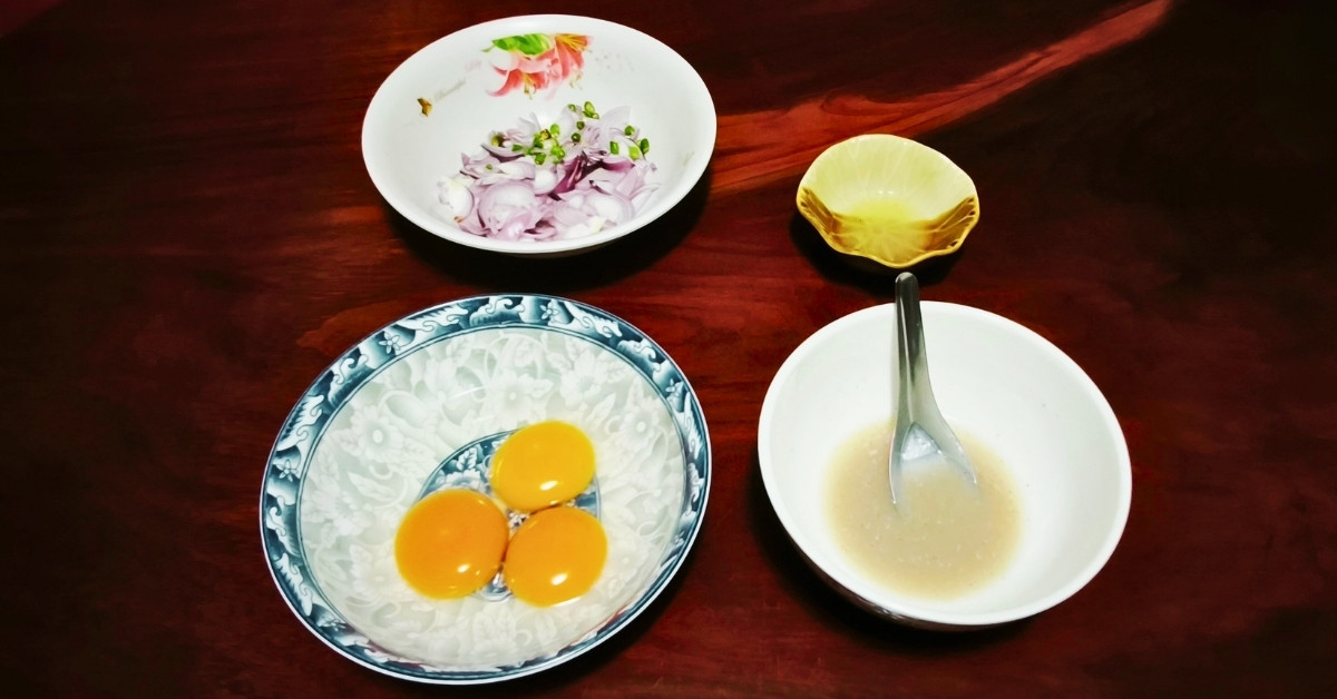 ทำไข่ผัดน้ำพริก