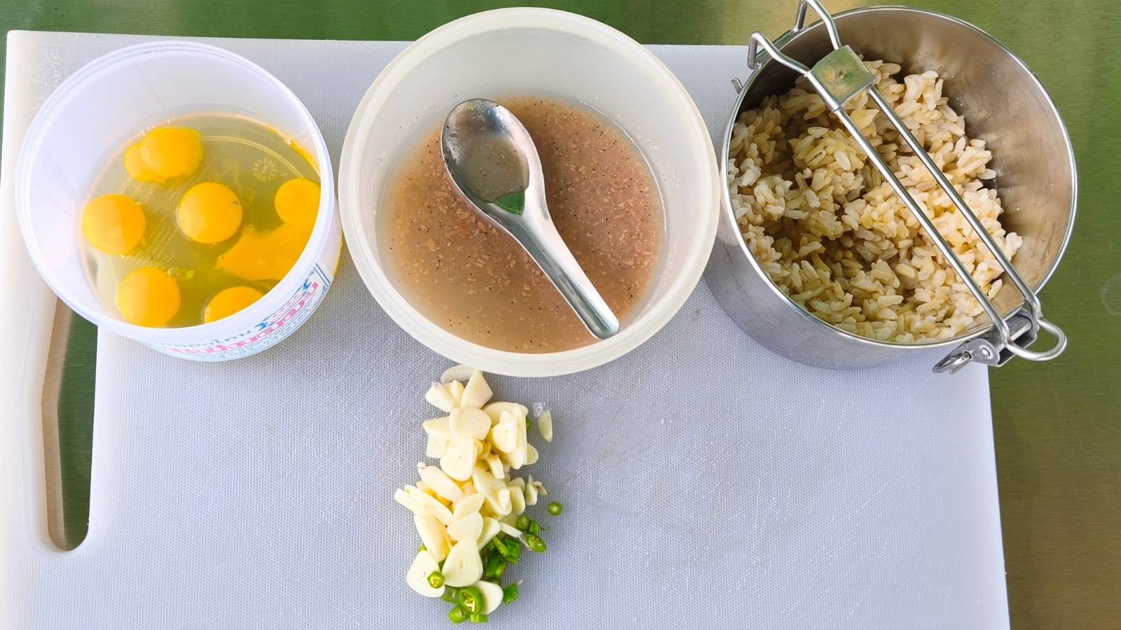 ทำข้าวผัดให้น่ากินแบบร้านอาหาร