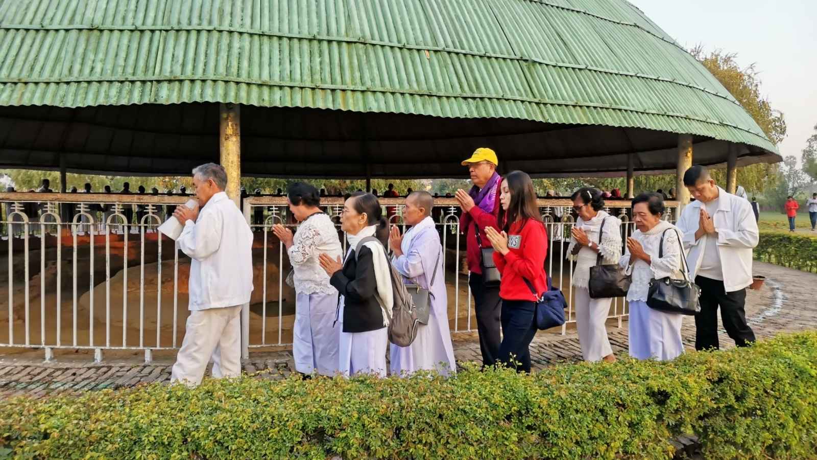 ตามรอยพระพุทธเจ้า
