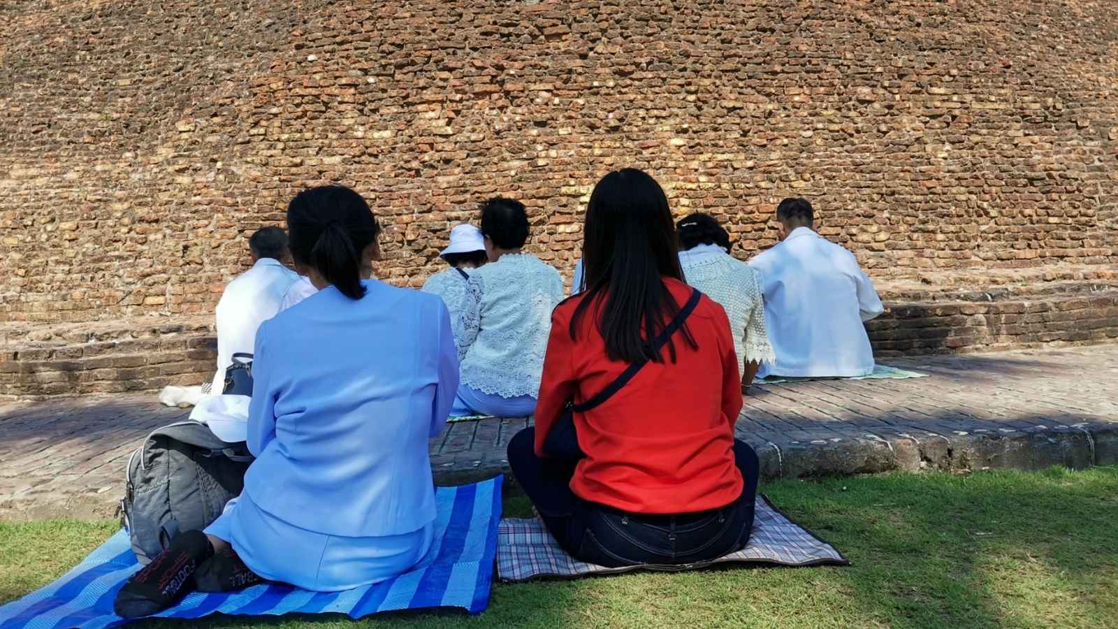 มกุฏพันธนเจดีย์ หรือ รามาภาร์สถูป